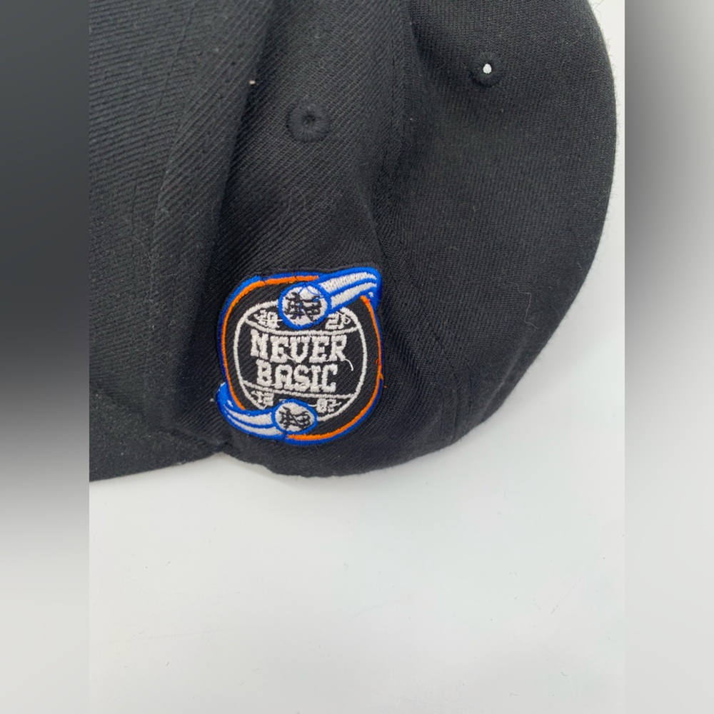 Never Basics Set of 2 Hats Black and Green Baseball Caps - Picture 4 of 10